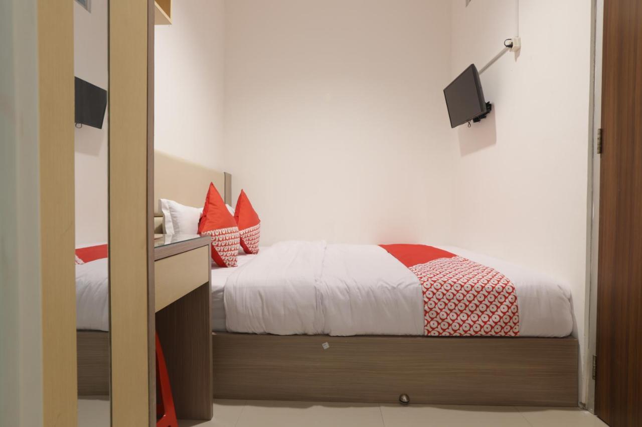 Oyo 345 Wynne Residence Giacarta Esterno foto
