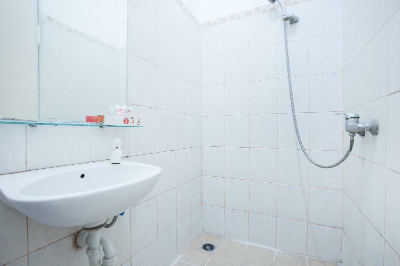 Oyo 345 Wynne Residence Giacarta Esterno foto
